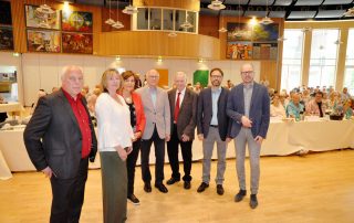 v.li.: Dr. med. Michael Mandrysch, Dipl. Psych. Jeannette Overbeck, Dr. med. Iris Ardelt, Reiner Krauße, Dr. Hans Wille, Dr. med. Jürgen Gilles, Prof. Dr. med. Arndt van Ophoven